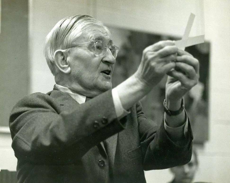 约瑟夫·阿尔伯斯 josef albers | 无尽的色彩