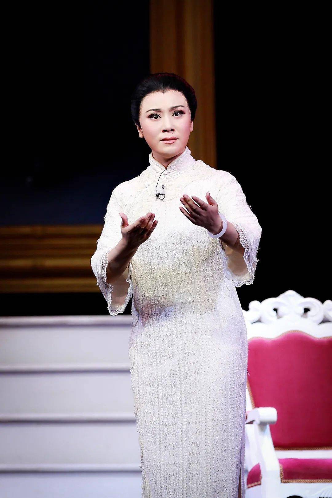 百剧百人庆百年丨新编现代京剧宋家姐妹即将上演敬请关注