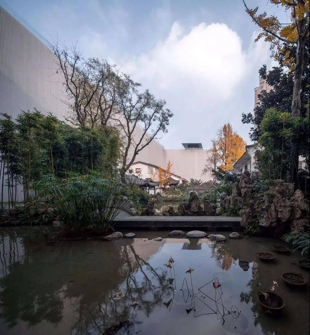 图片|雨后天晴！不出成都，就能邂逅全“世界”的新耍法