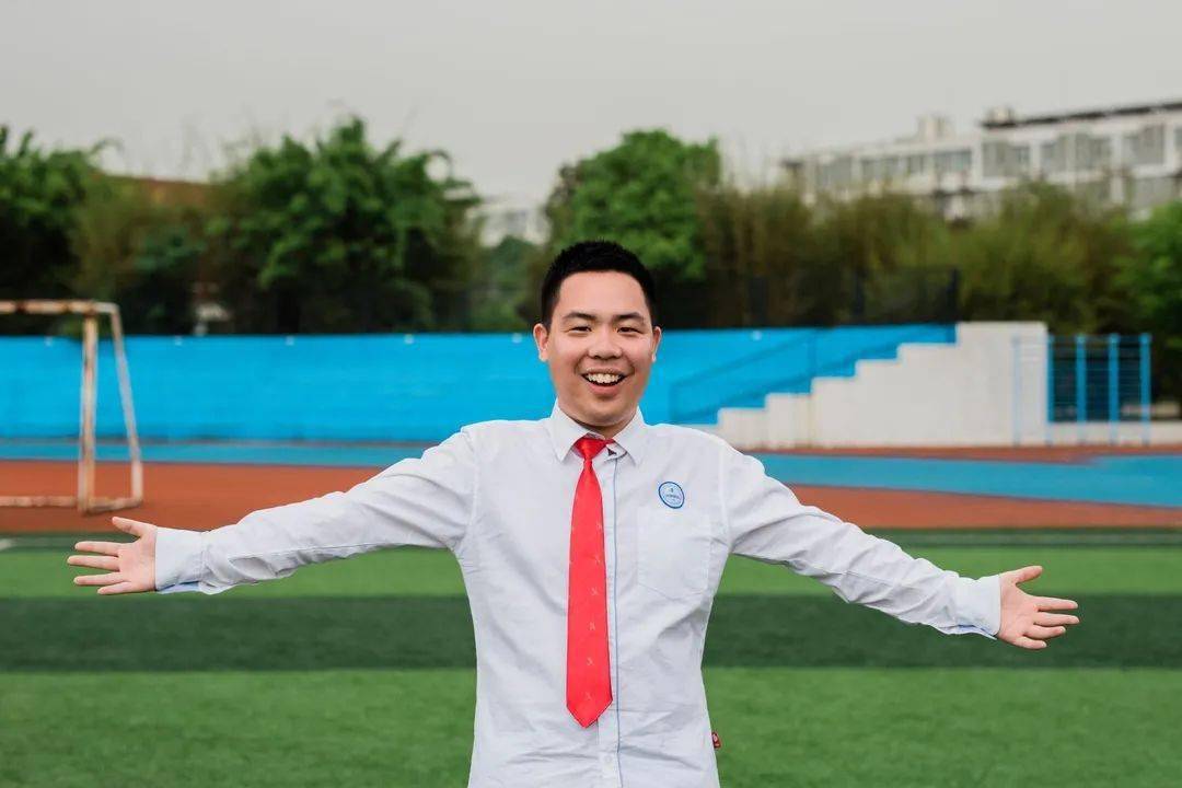 【录取学校】北京大学【初中毕业学校】沙市二中【所获竞赛奖项】第37