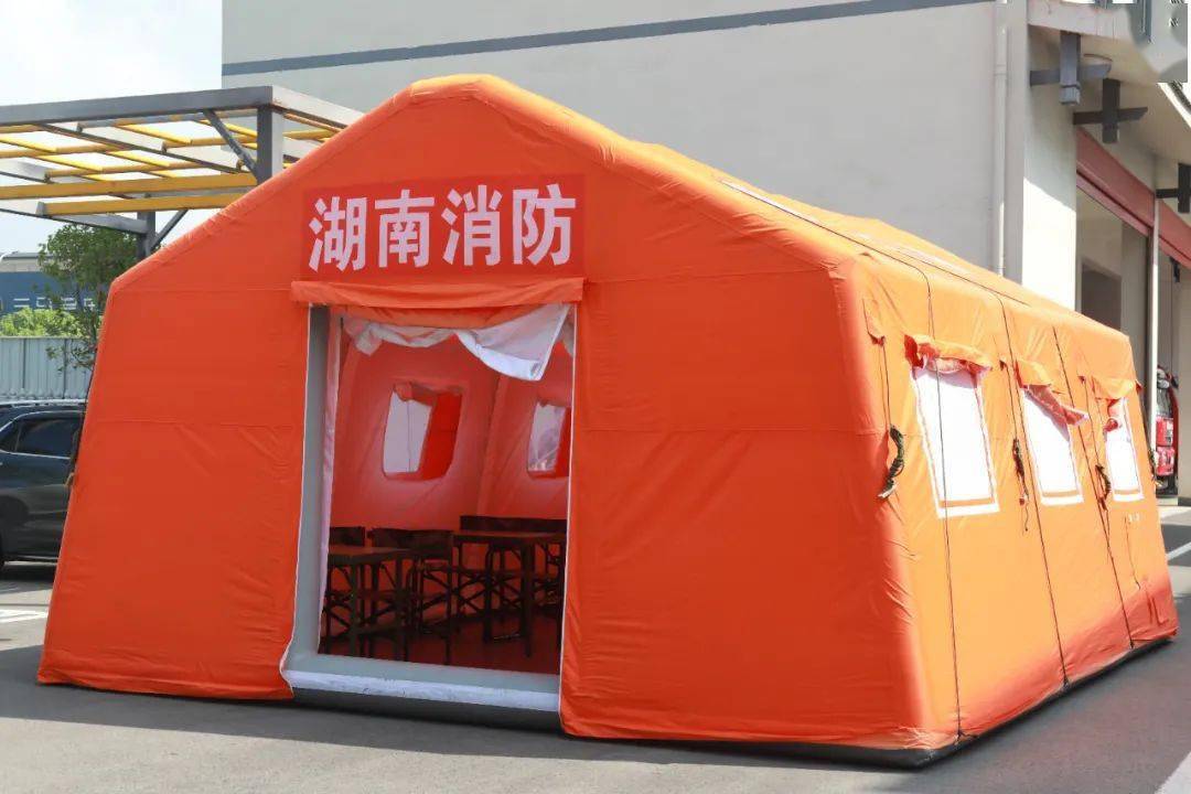 张家界消防集中配发10台救援运输车强化战勤保障