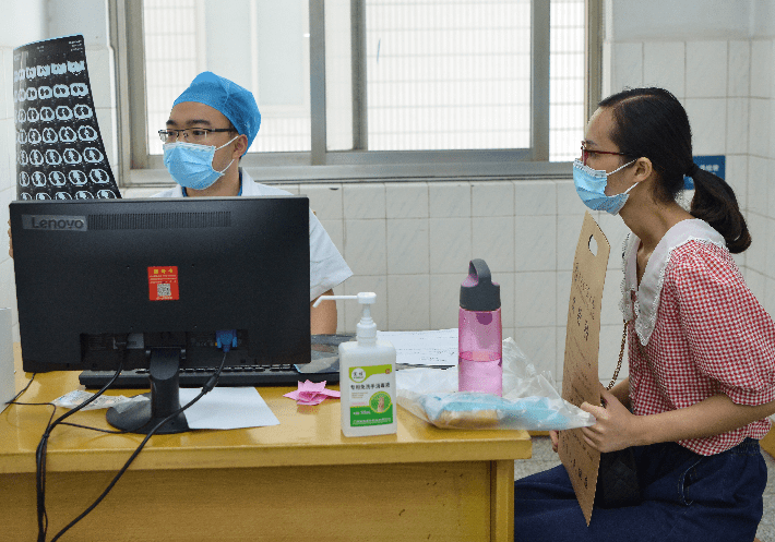 一人一医一诊室肺癌肺结节早期诊断与微创治疗团队门诊来啦