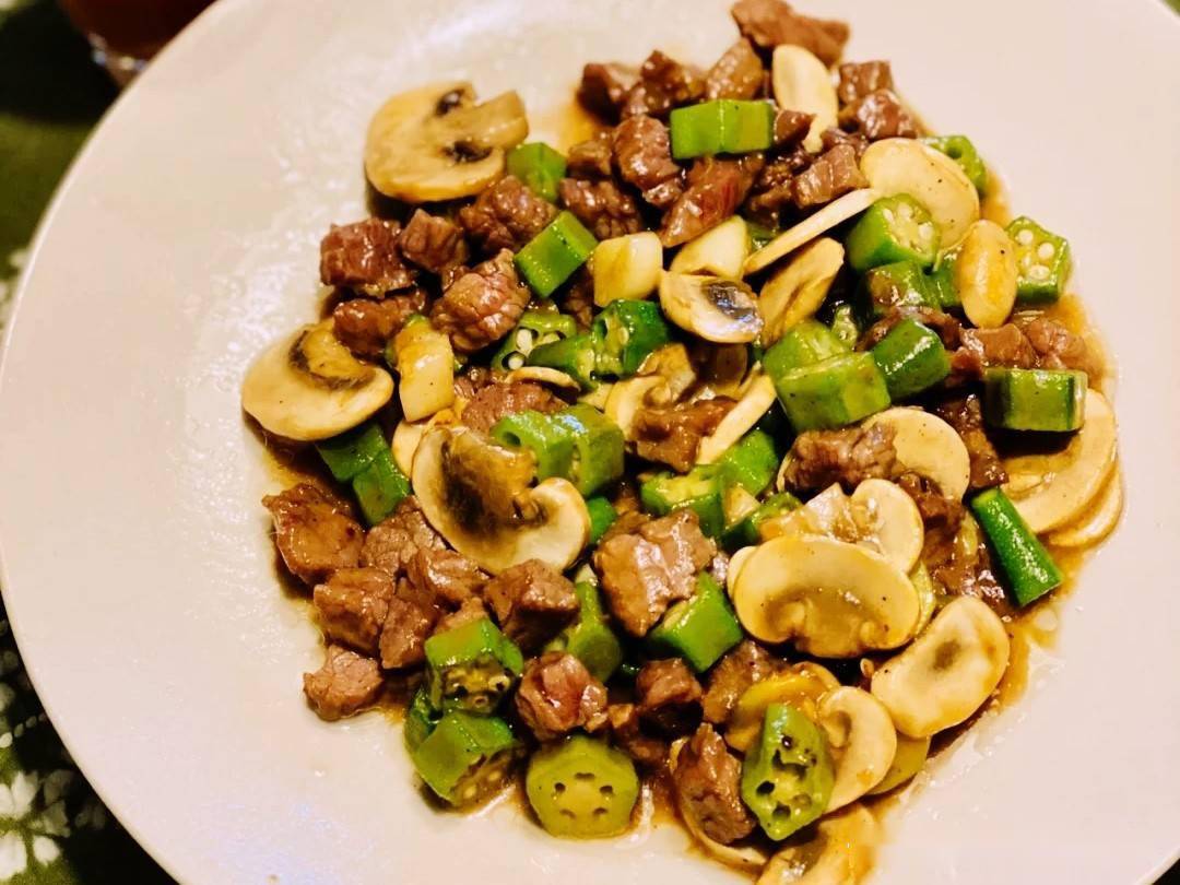 美食家常菜推荐口蘑秋葵炒牛肉黑椒芦笋炒蘑菇低脂炒鸡丁