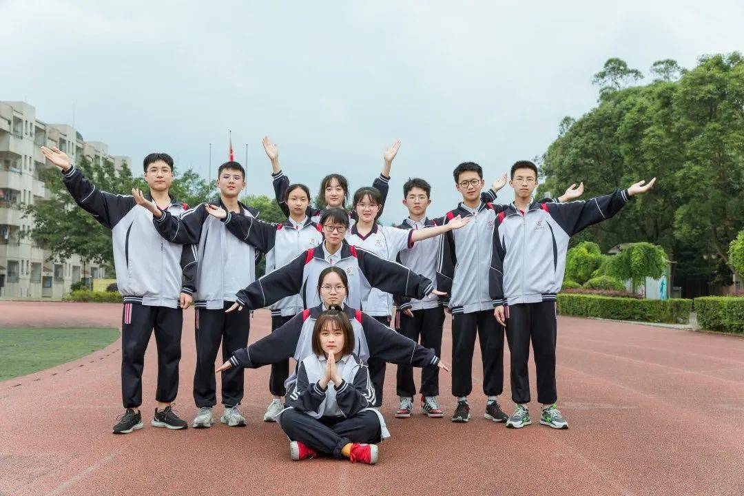 校园|蒲江教育 | 毕业啦！校园毕业照合集来袭！定格美好瞬间