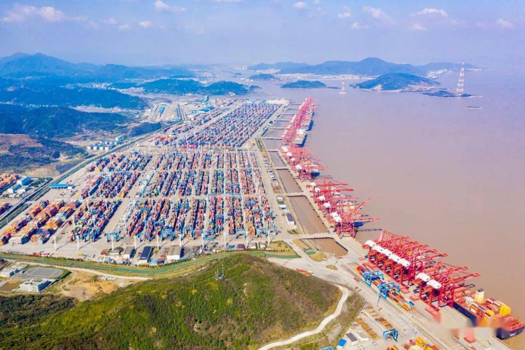 2021年中国港口行业市场现状与竞争格局分析港口泊位大型化持续推进