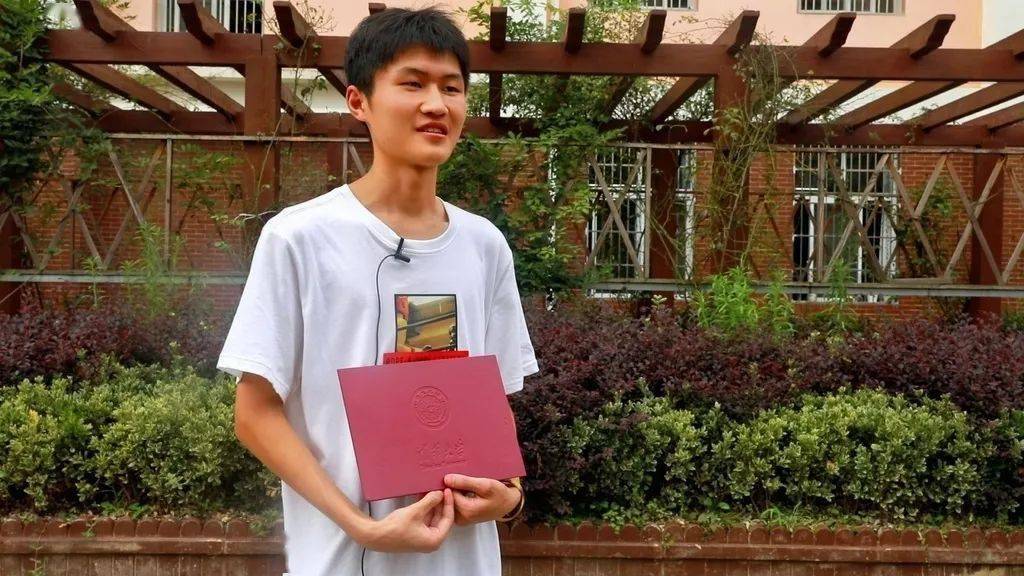 凉山这个县2名学子考上清华!原因是.