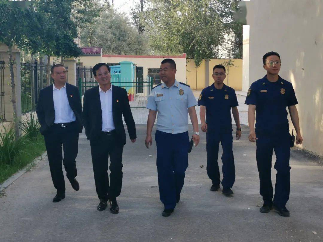 县委常委,副县长苏廷宝深入乌兰县消防救援大队调研工作
