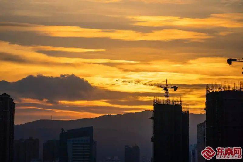 图赏丨晚风送夕阳 莆田绚丽晚霞扮靓天空