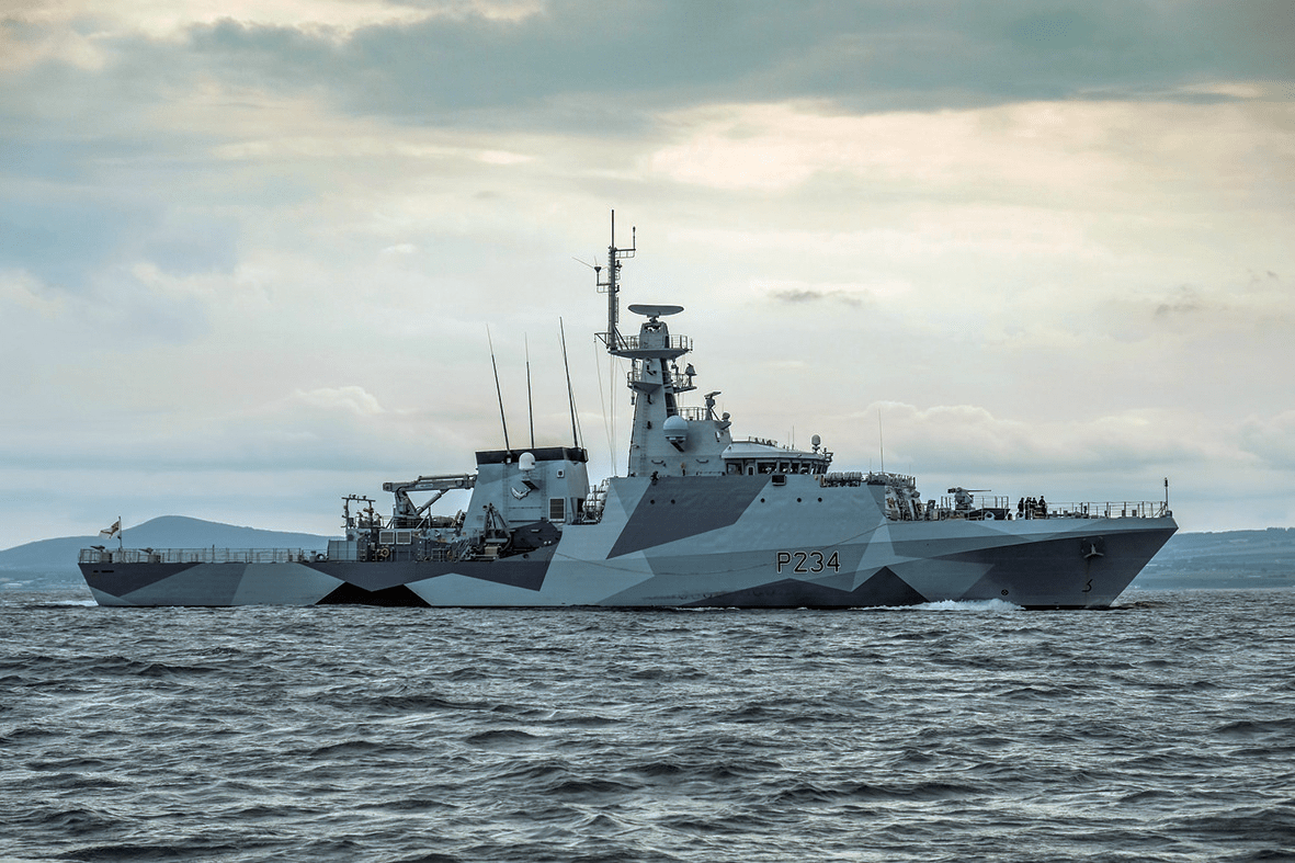 两艘英舰要永久部署东亚,将在亚太地区频繁活动?_斯佩