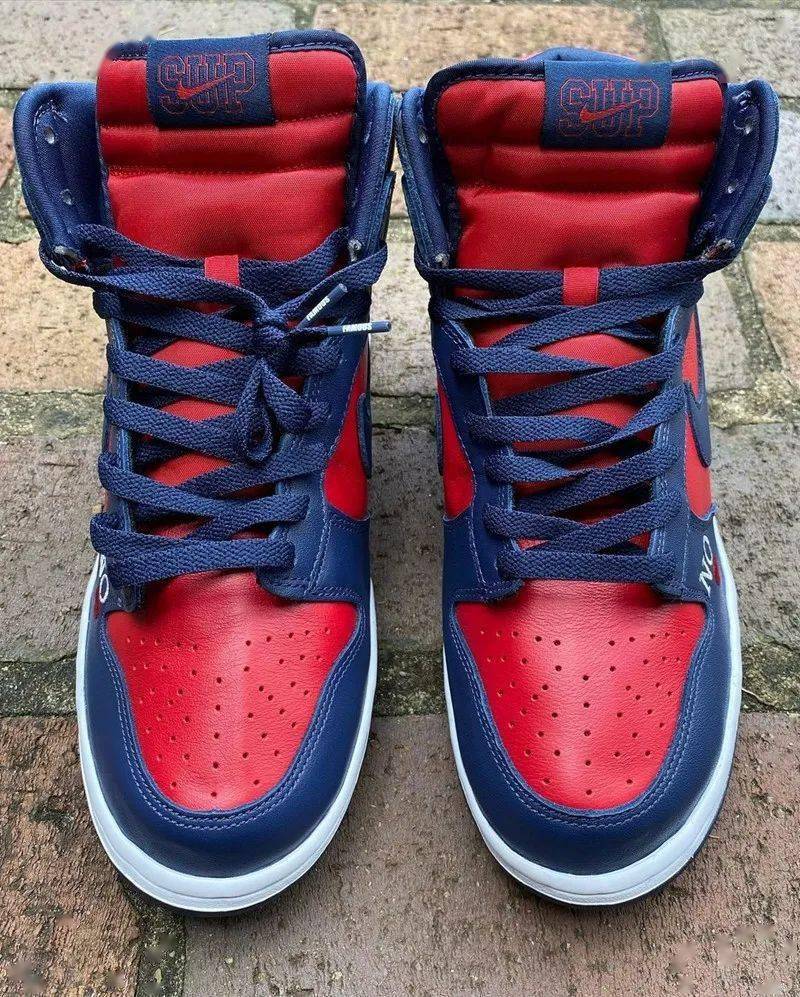 版权|爆款预定？！Sup x SB Dunk 实物释出！够帅吗？