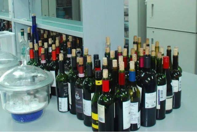 食品|【进出口食品安全】一瓶葡萄酒的实验室之旅