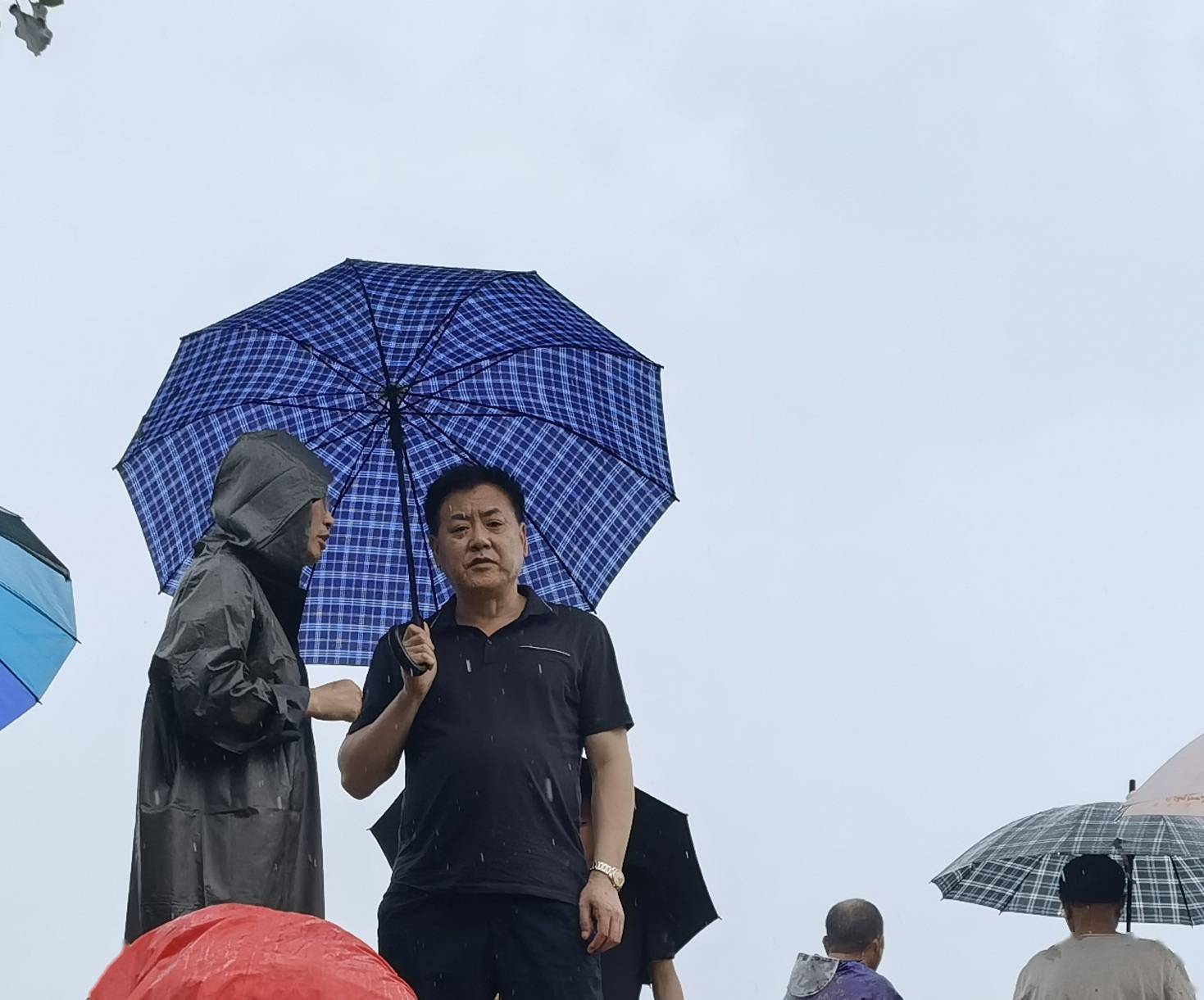 河南尉氏县统一战线抗洪防汛救灾纪实