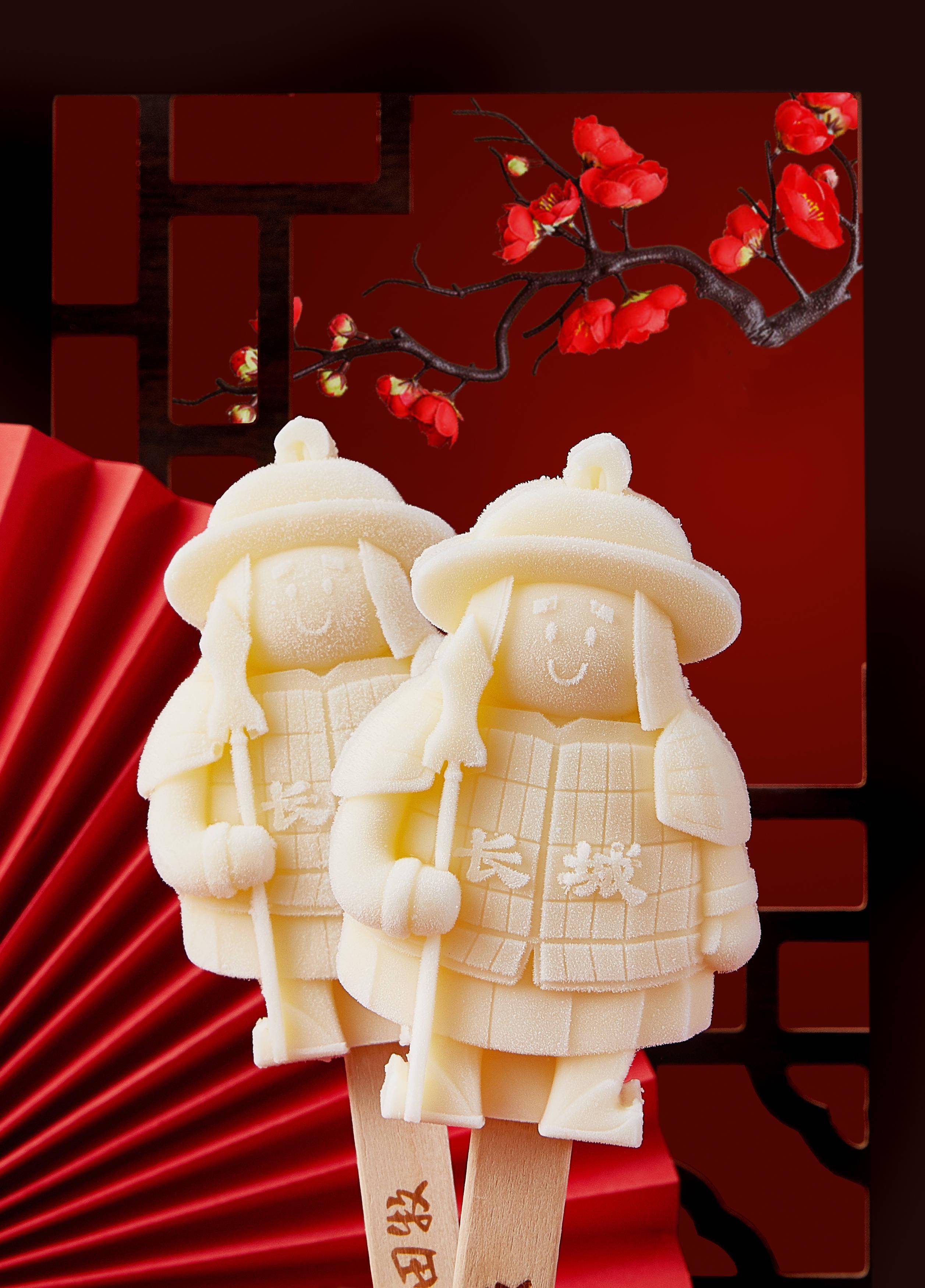 长城文创产品"明小兵"冰品雪糕来到八达岭啦!