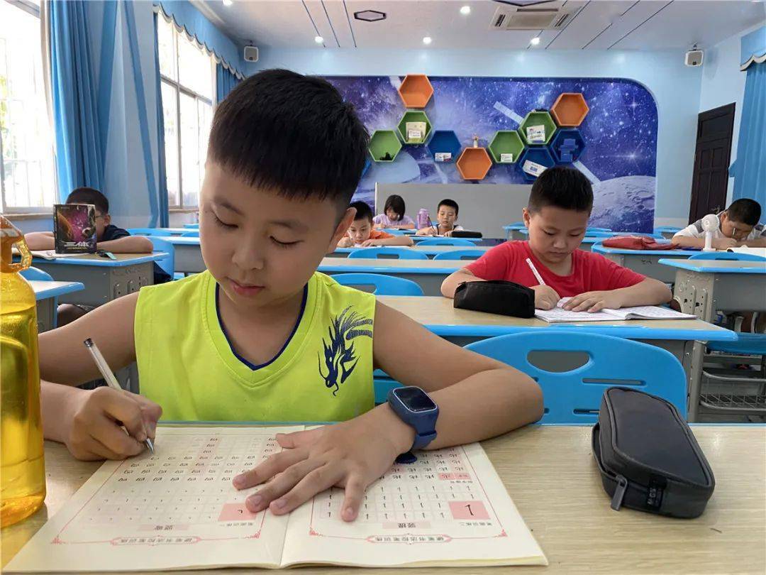 探访海口暑期托管班看看孩子们都干点啥