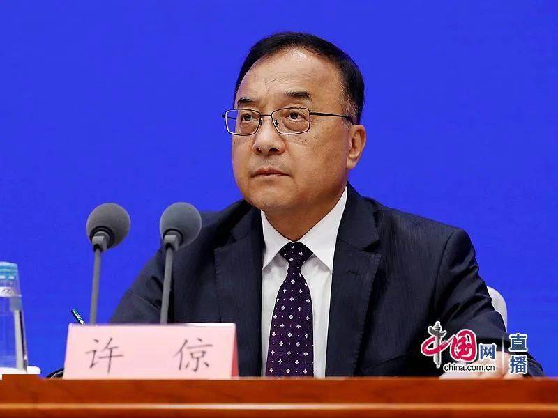 科技日报记者:刚才王部长特别提到了基础研究投入和产出的问题,建设