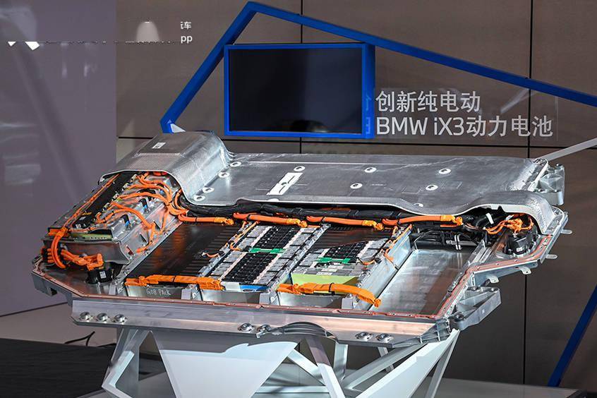 比亚迪汉ev碰撞两天后电池起火电动汽车到底安不安全