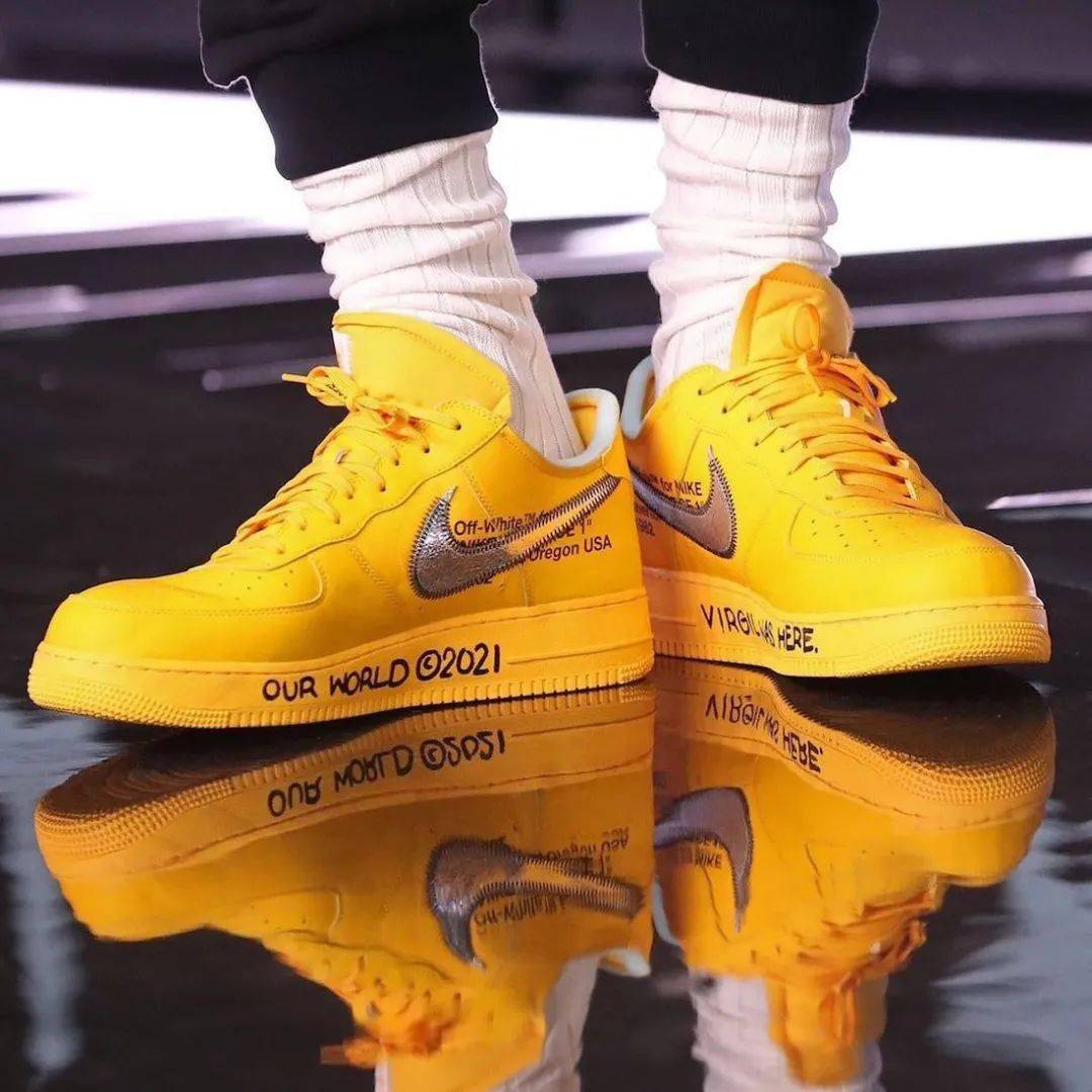 Nike|全球限量 10 双！Virgil 亲签 + 手绘！这双 OW 联名有点帅！