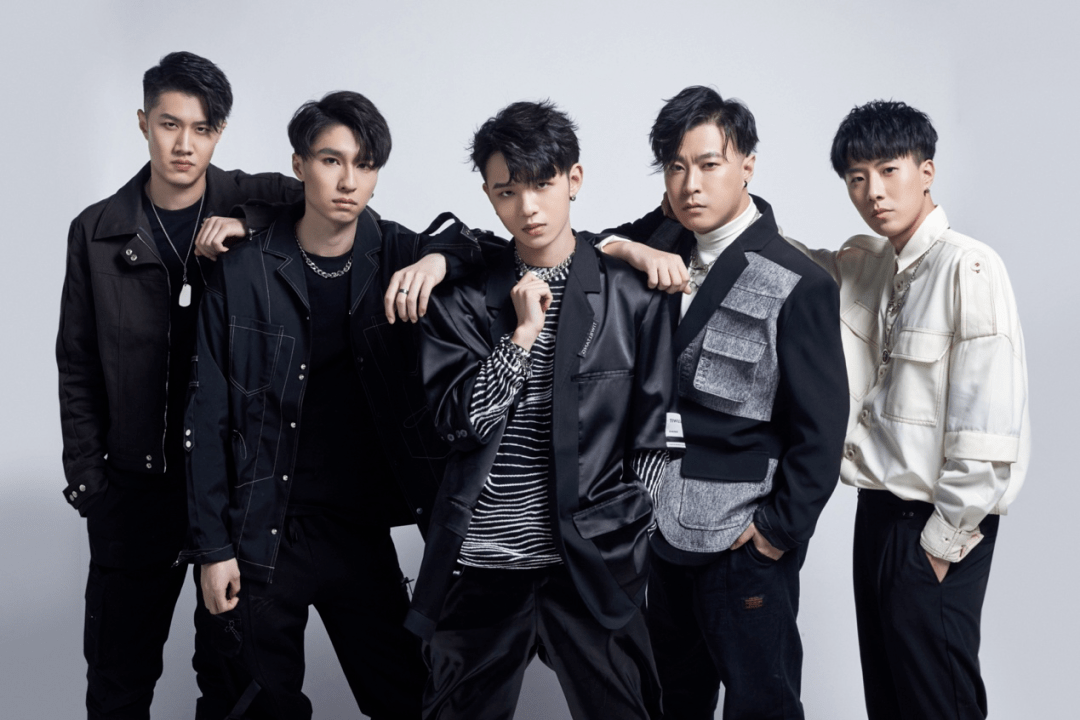 特步xtarzan泰山乐队foreveryoung2021全国巡演