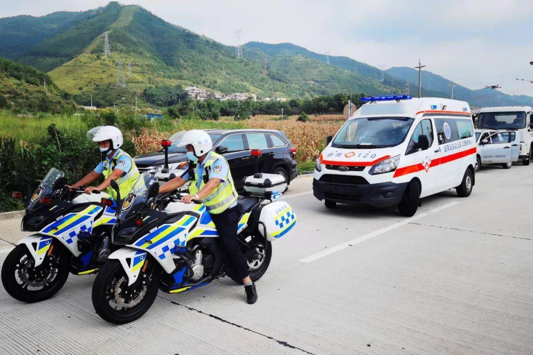 发生什么事110119120环境监测车都来了虚惊一场原来是应急演练