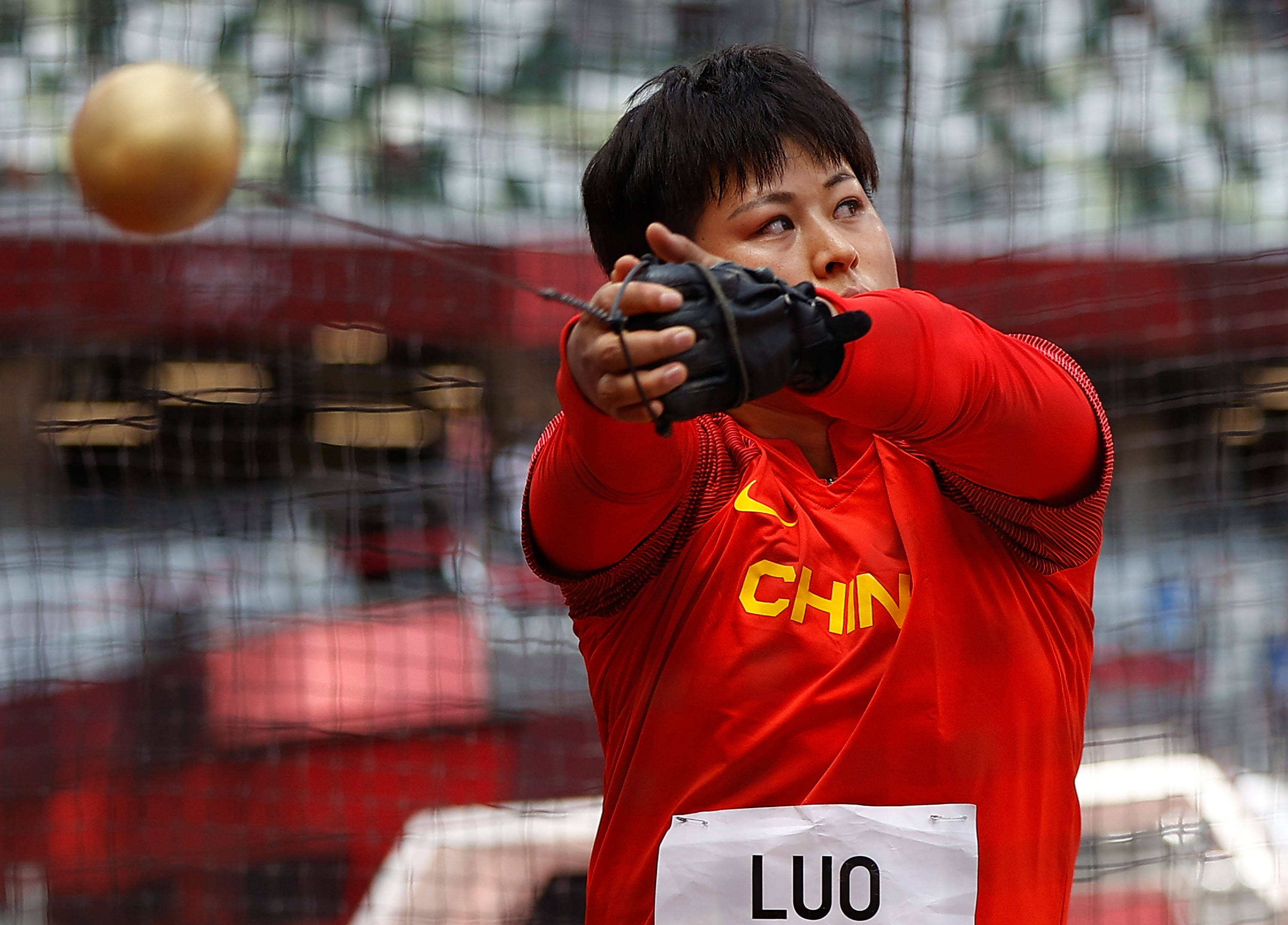 新华社照片,东京,2021年8月1日8月1日,中国选手罗娜在女子链球预赛中.