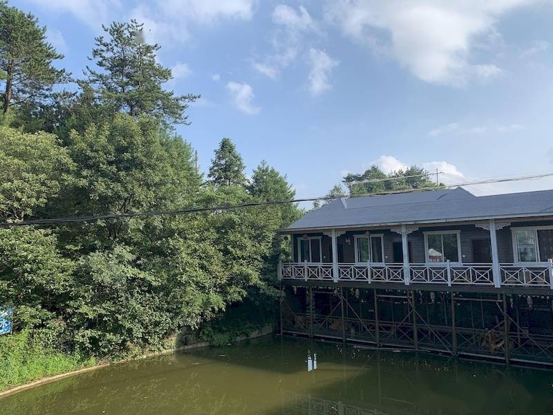 安徽岳西县石关乡:山青水绿"乐"农家_避暑