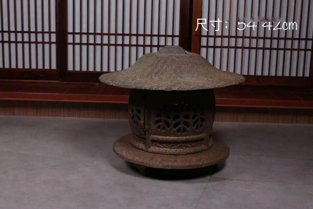 鉴赏天正元年大尺寸雪见灯蓭老灯笼