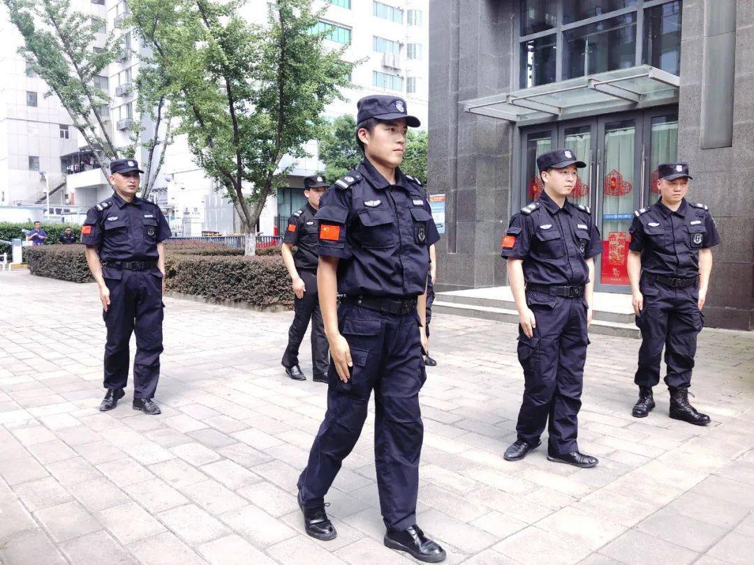 会员嘉昱物业丨武汉嘉昱物业举行八一保安队列会操训练