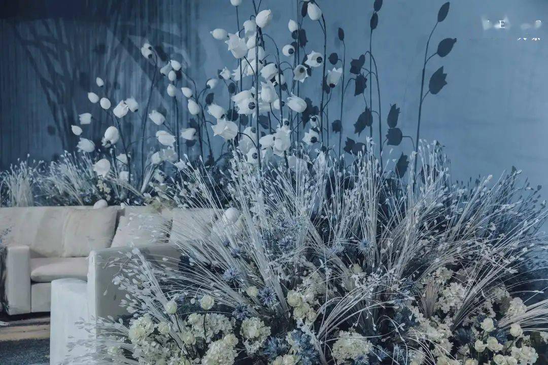 雾霾蓝,恰到好处的温柔