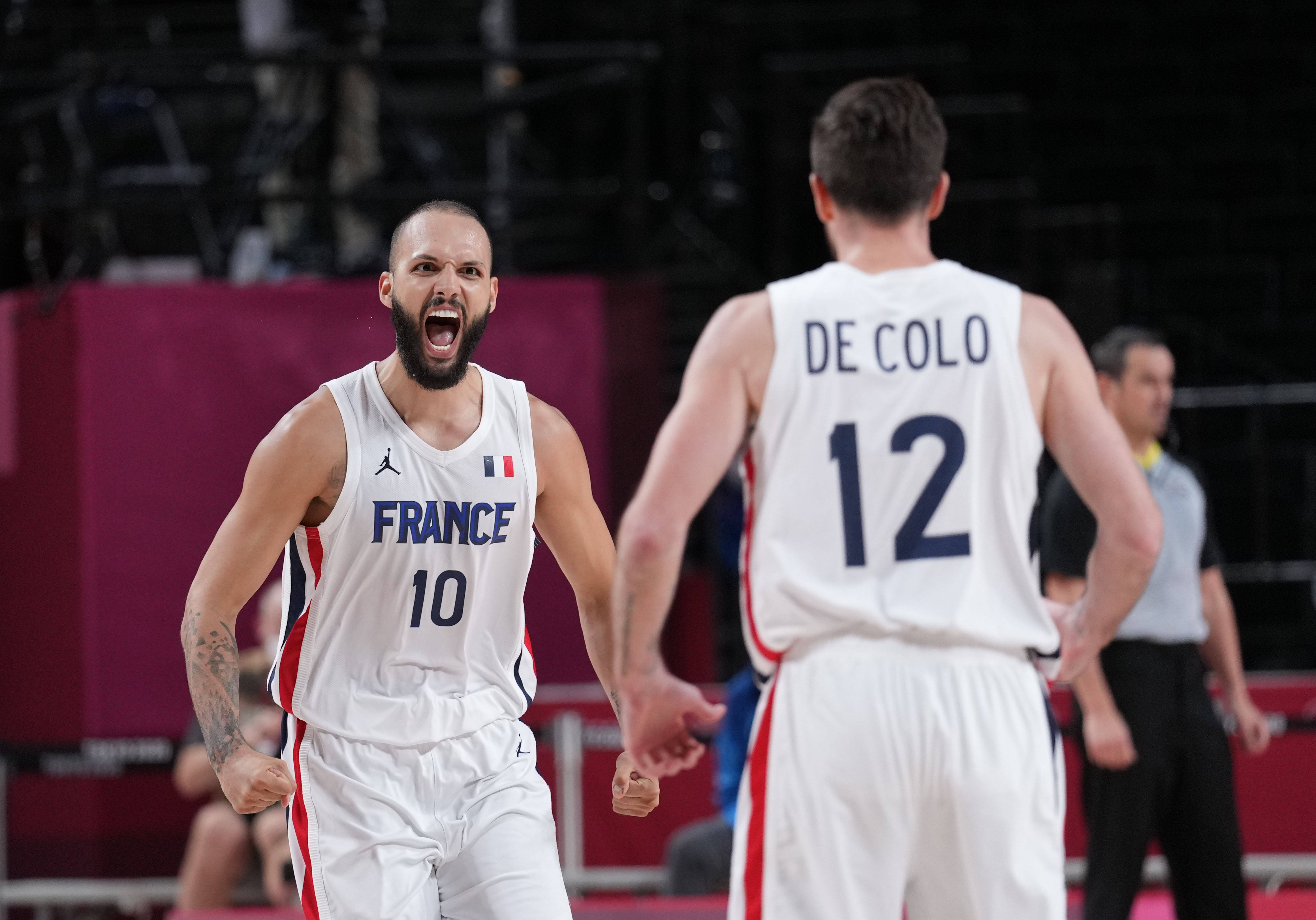 篮球——男子半决赛:法国晋级决赛