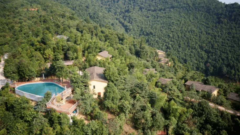 2万平米山头18栋云海木屋这密度最安全