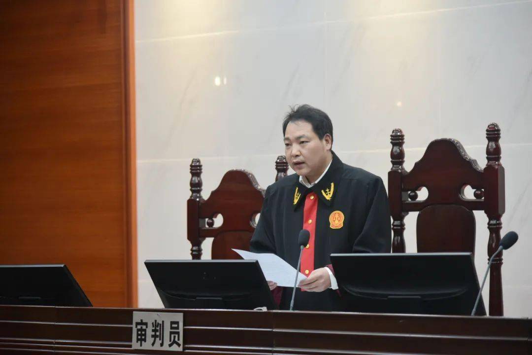 教育整顿英模赞歌张举武铁血丹心铸法魂