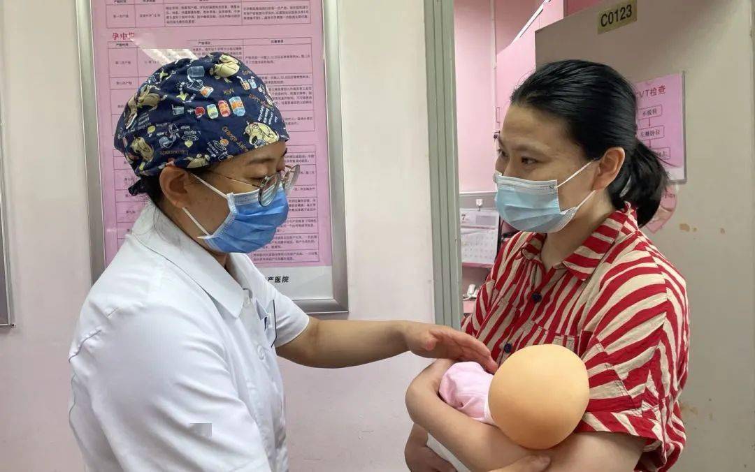 关于北京妇产医院、医院陪诊，健康咨询黄牛挂号微信，客服24小时在线的信息