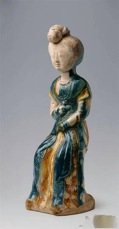 爱好者|「披帛」怎么围才好看？来看百变「披巾」的异域联动