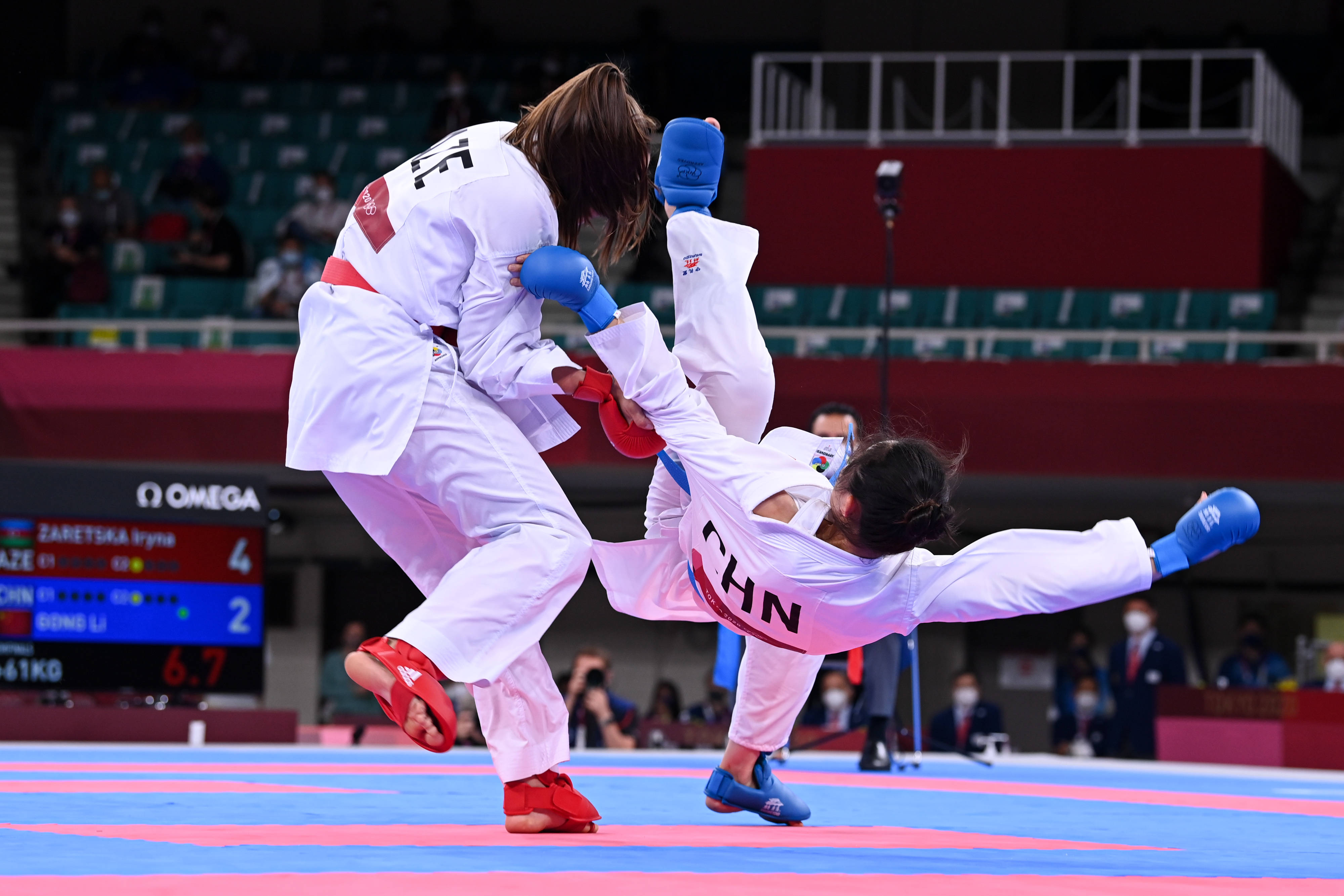 空手道——女子组手61公斤以上级:龚莉获得季军