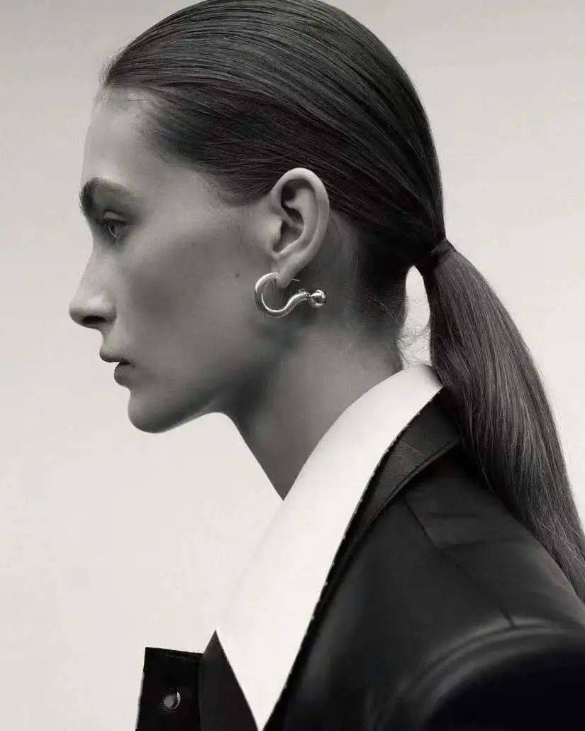 职场|人类“高质量女性”都在穿什么？