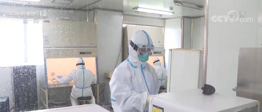 单采|河南郑州第三轮全员核酸检测已检834.19万人 开辟绿色通道方便特殊人群采样检测