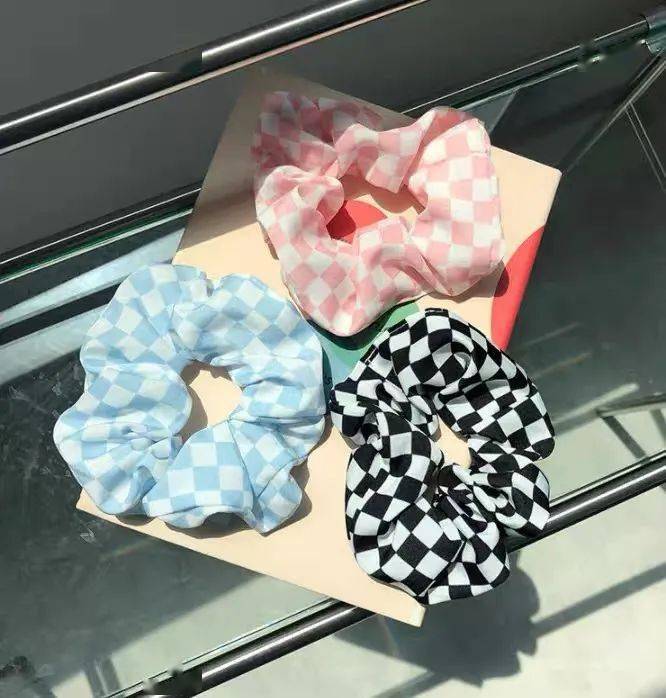 棋盘|衣品挖绝机 | 私服翘楚杨幂的棋盘格，不显胖！