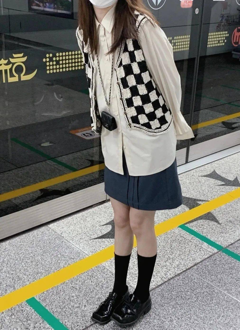 棋盘|衣品挖绝机 | 私服翘楚杨幂的棋盘格，不显胖！