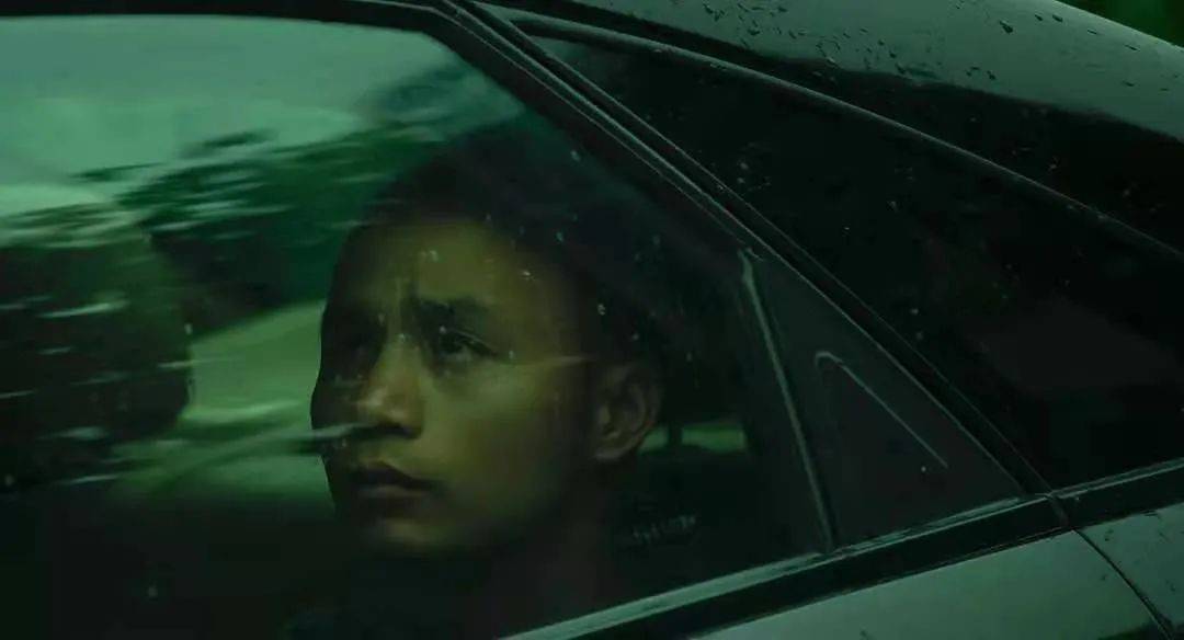 因为|从北电保安到最佳导演：用影像爱土地上受苦难的人