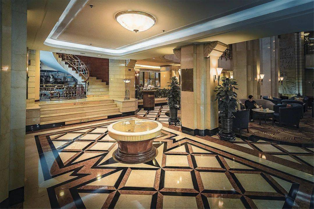 建筑可阅读丨走近保持上海第一高楼身份半个世纪之久的建筑!