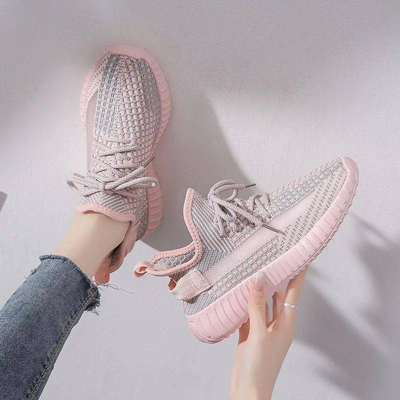 果冻|比跑鞋软,比凉鞋凉!69元就能买“椰子”鞋!舒服到起飞,上脚就像空调鞋~