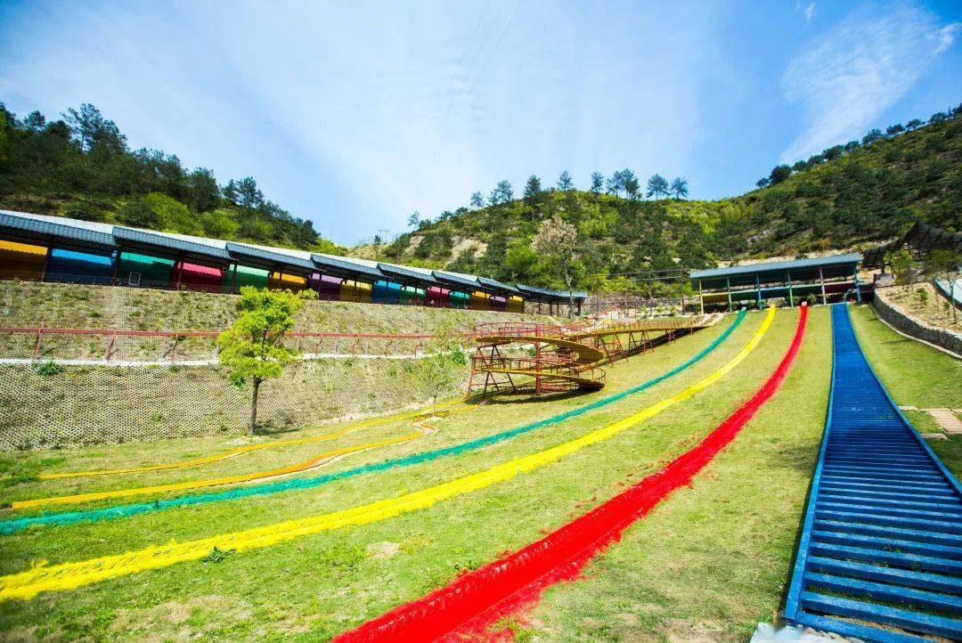 198元抢购青田乐园双人滑雪套票!感受韩剧般的浪漫!