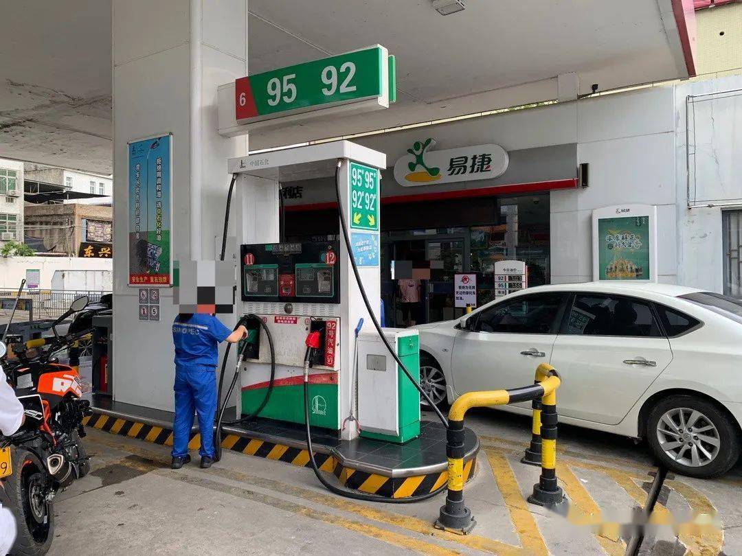 丰顺有摩托的速看!无牌无证的摩托车不能加油了?_揭西