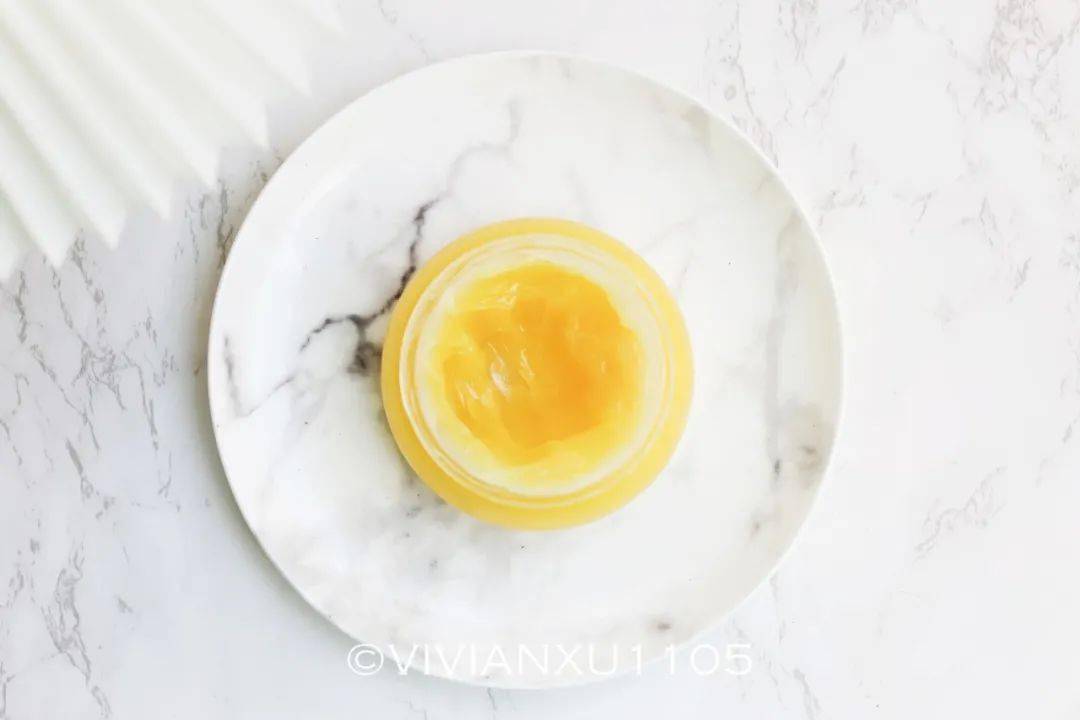 Huxley|吐槽大会 | 夏日槽点护肤彩妆集合(浮力)~