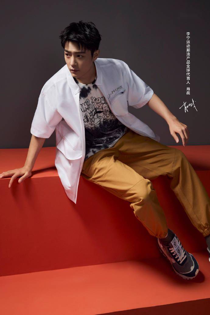 肖战李宁全新广告大片出炉对他的心动不止一刻