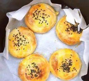 怎么做蛋糕空气炸锅要多少分钟 22b3b373e50742be981dc387bcdcd771.jpeg