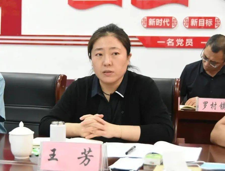 微石楼市信访局副局长吕晓全一行来我县就网上信访工作进行专项督查