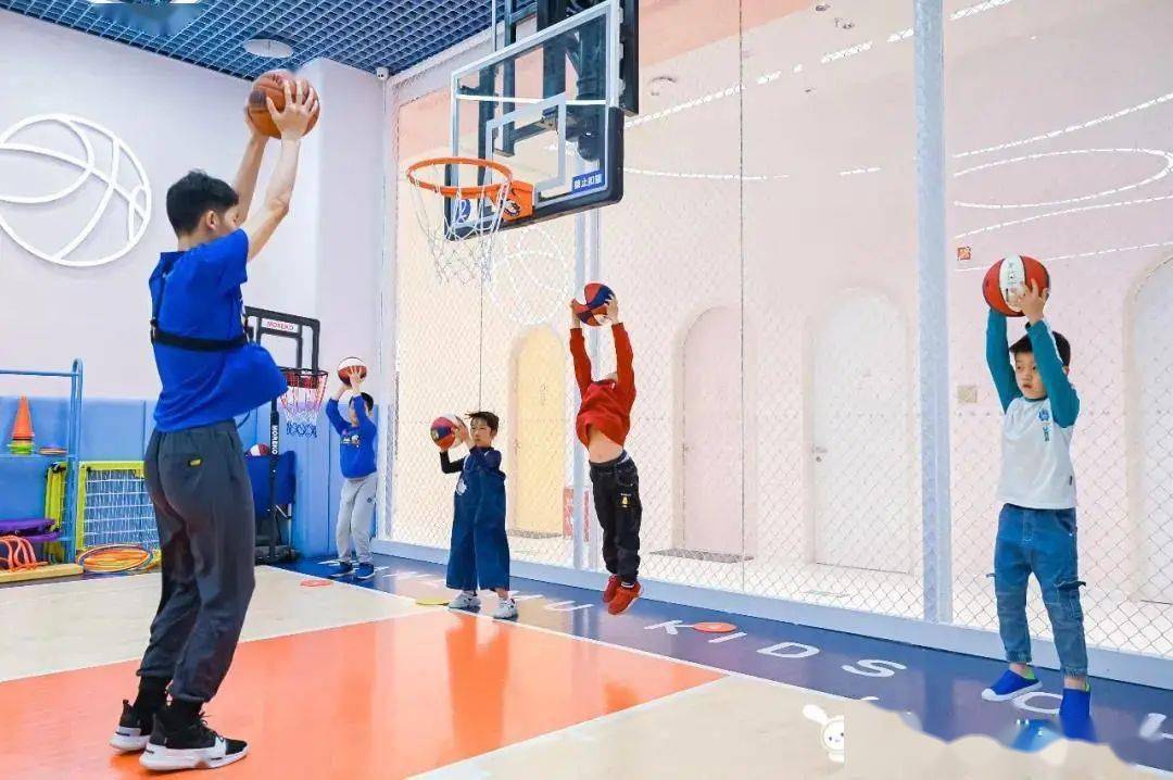 南山龙岗99元抢万里目室内少儿成长中心少儿运动套票