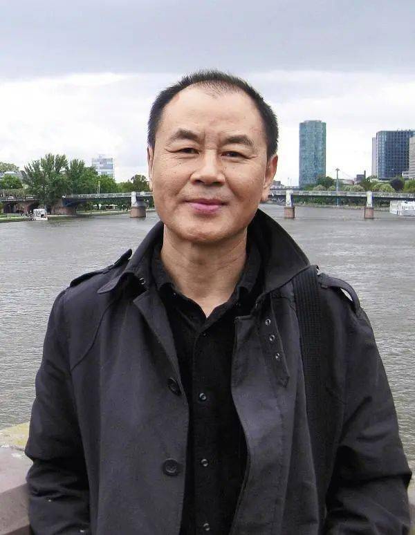 文艺批评 | 吴晓东:批评,阅读和阐释——与洪子诚先生对话