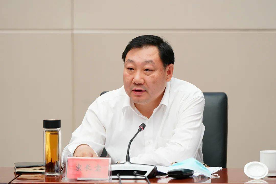 苏州高新区党工委副书记,虎丘区代区长宋长宝,区领导陆振华,周晓春,卢